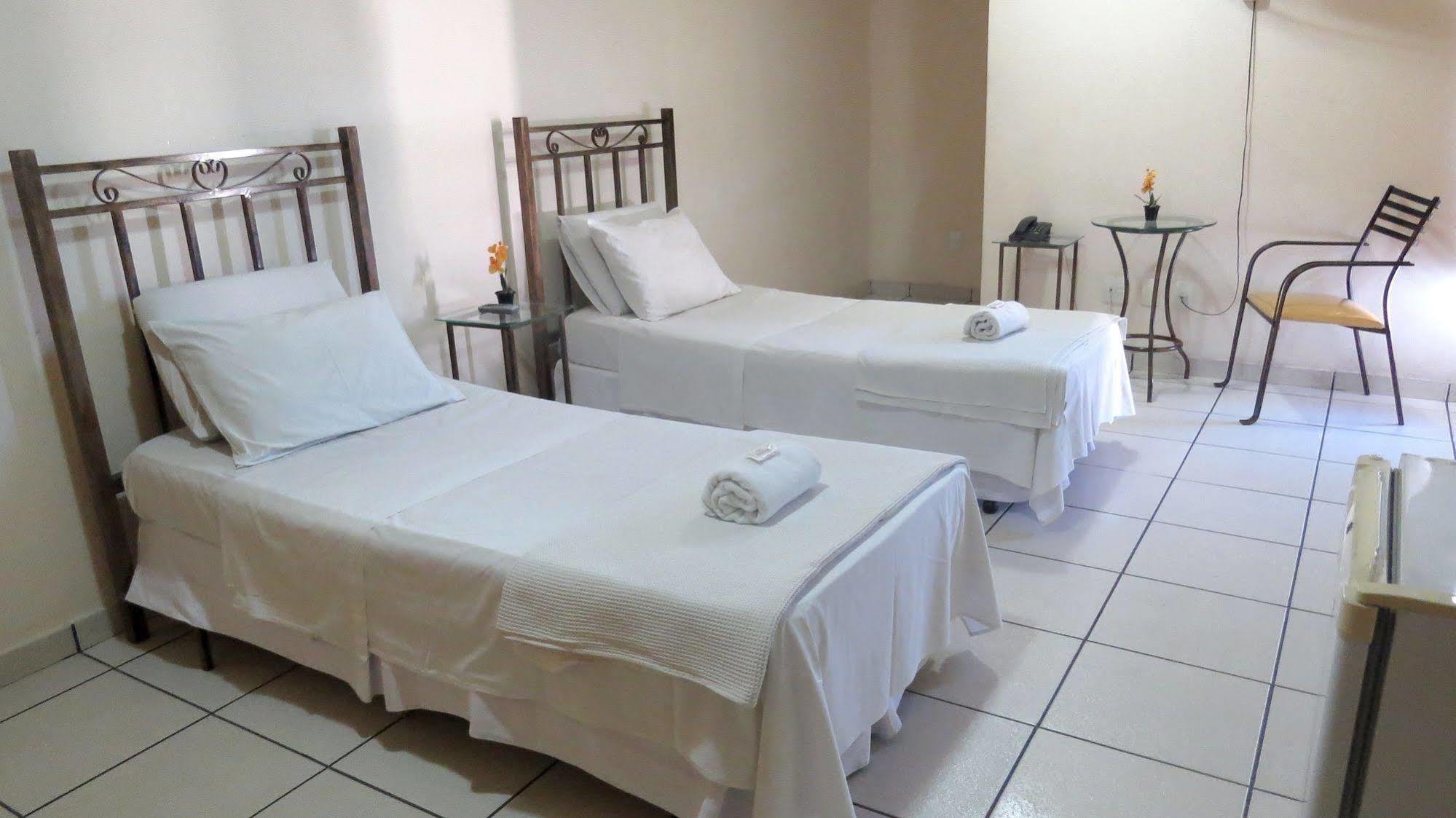 Hotel Salto Grande Ipatinga Extérieur photo